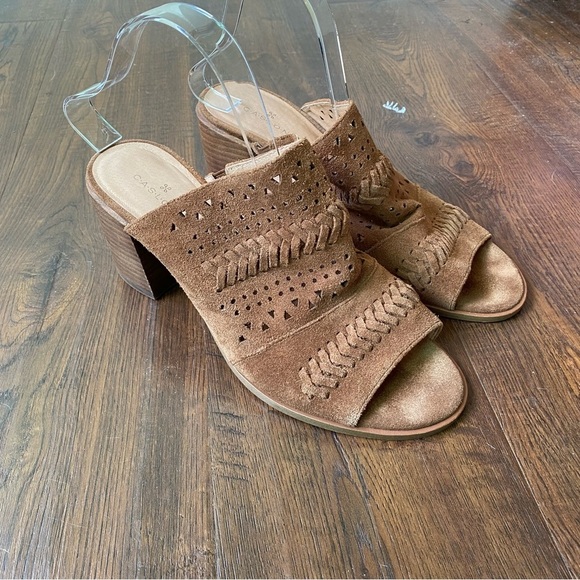 Caslon Brown Suede Maggie Slides Sandals Mules With Geometric Cutouts SZ 9.5 - Picture 3 of 10